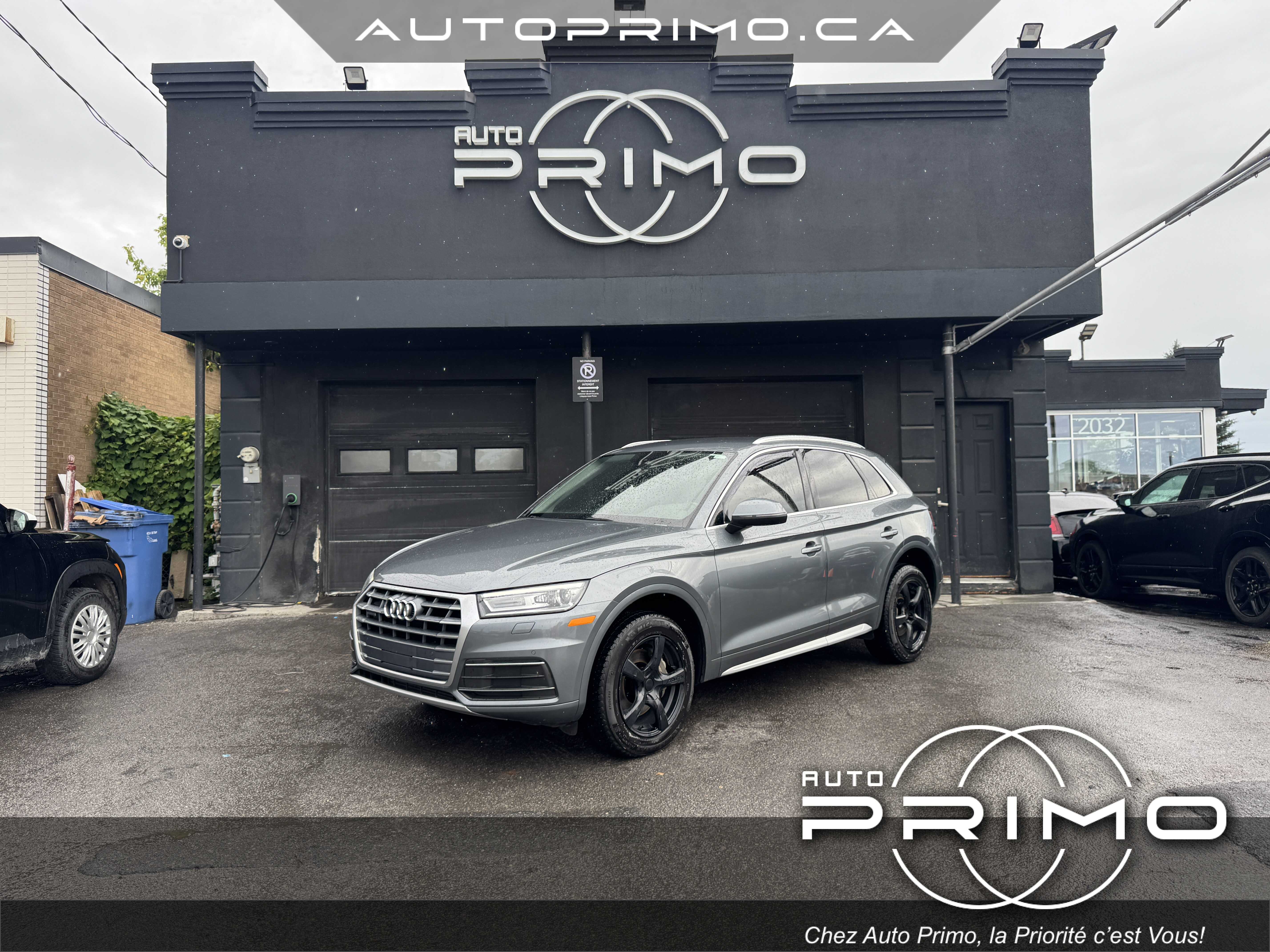 2020 Audi Q5 Komfort 45 TFSI Quattro Automatique avec Sièges en Cuir Navigation Carplay Caméra de Recul Bluetooth Démarrage sans Clé Mags chez Auto Primo Laval 2020 Audi Q5 Komfort 45 TFSI Quattro Automatique avec Sièges en Cuir Navigation Carplay Caméra de Recul Bluetooth Démarrage sans Clé Mags chez Auto Primo Laval