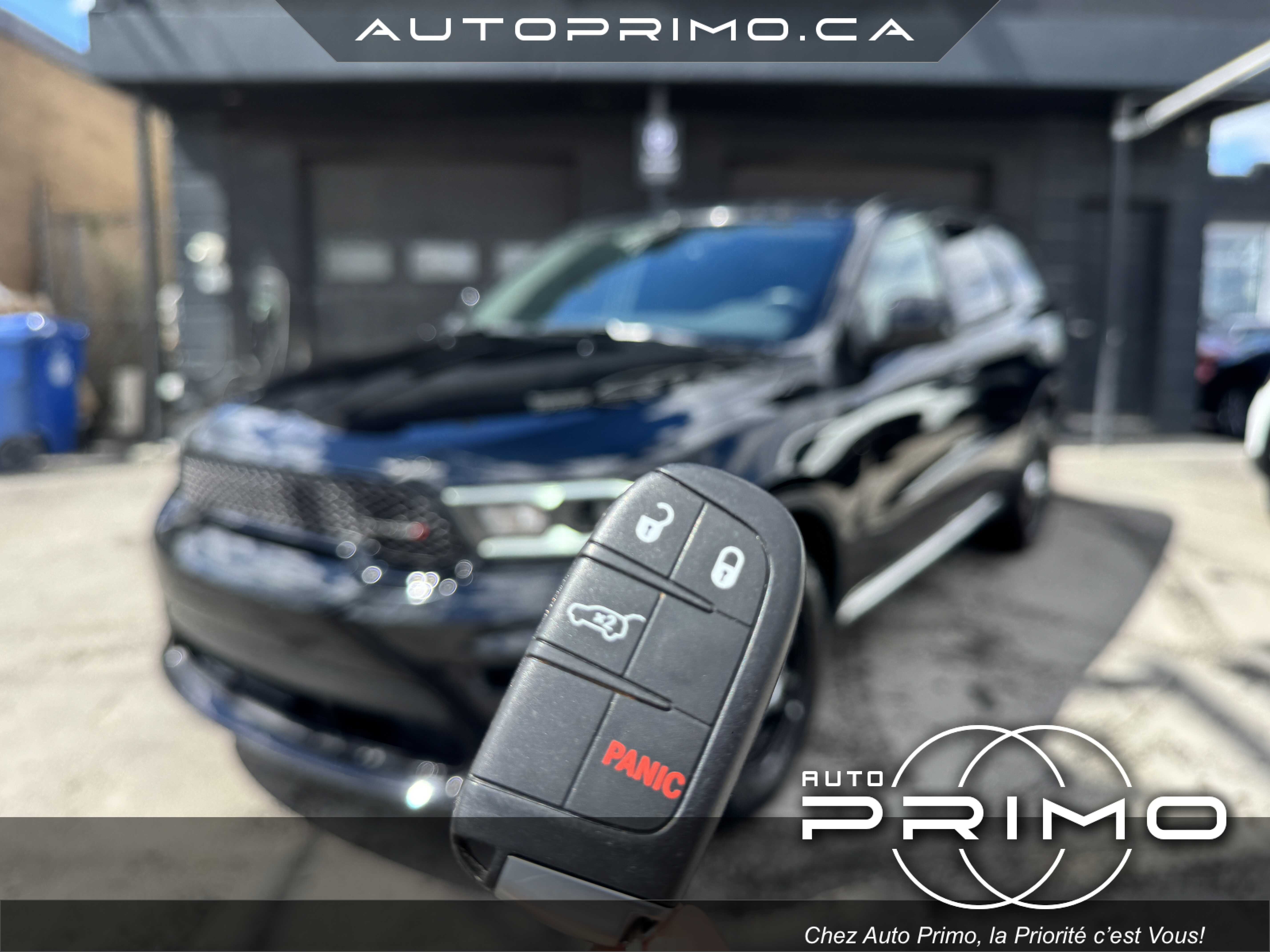 2022 Dodge Durango SXT AWD Automatique avec Siège Électrique Détecteur d'Angles Morts Radio Satellite Caméra de Recul Démarrage sans Clé Bluetooth Mags chez Auto Primo Laval 2022 Dodge Durango SXT AWD Automatique avec Siège Électrique Détecteur d'Angles Morts Radio Satellite Caméra de Recul Démarrage sans Clé Bluetooth Mags chez Auto Primo Laval